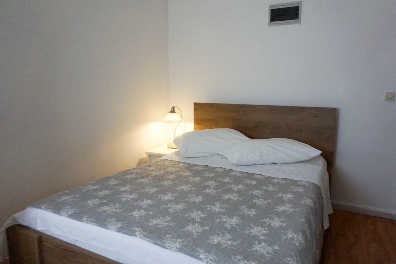 Sonja Apartment Premantura Esterno foto